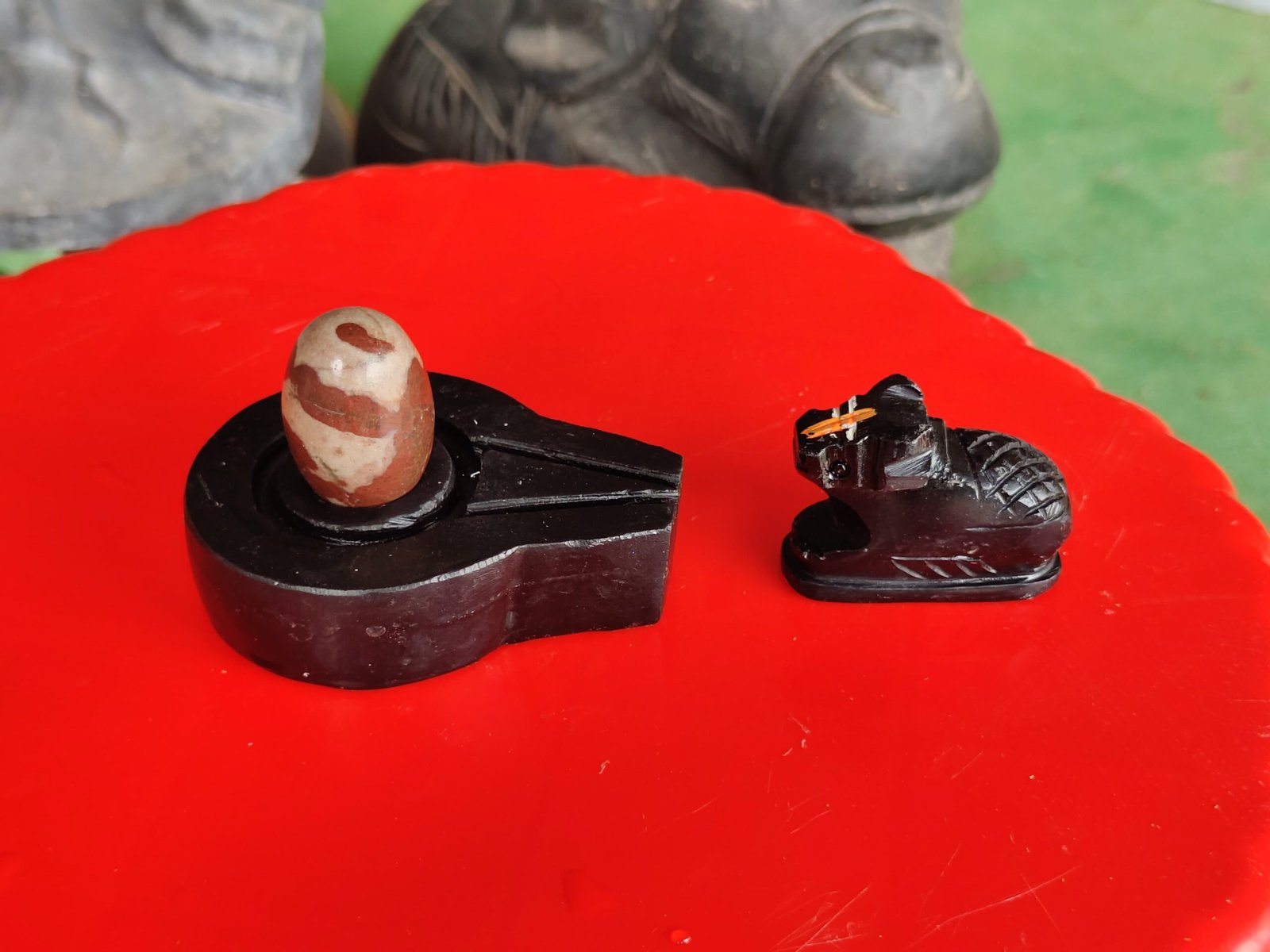 Original 1.5 Inch Narmadeshwar Shivling with 3 Inch Premium Black Stone Jaladhari & Nandi – Natural Designer Pattern