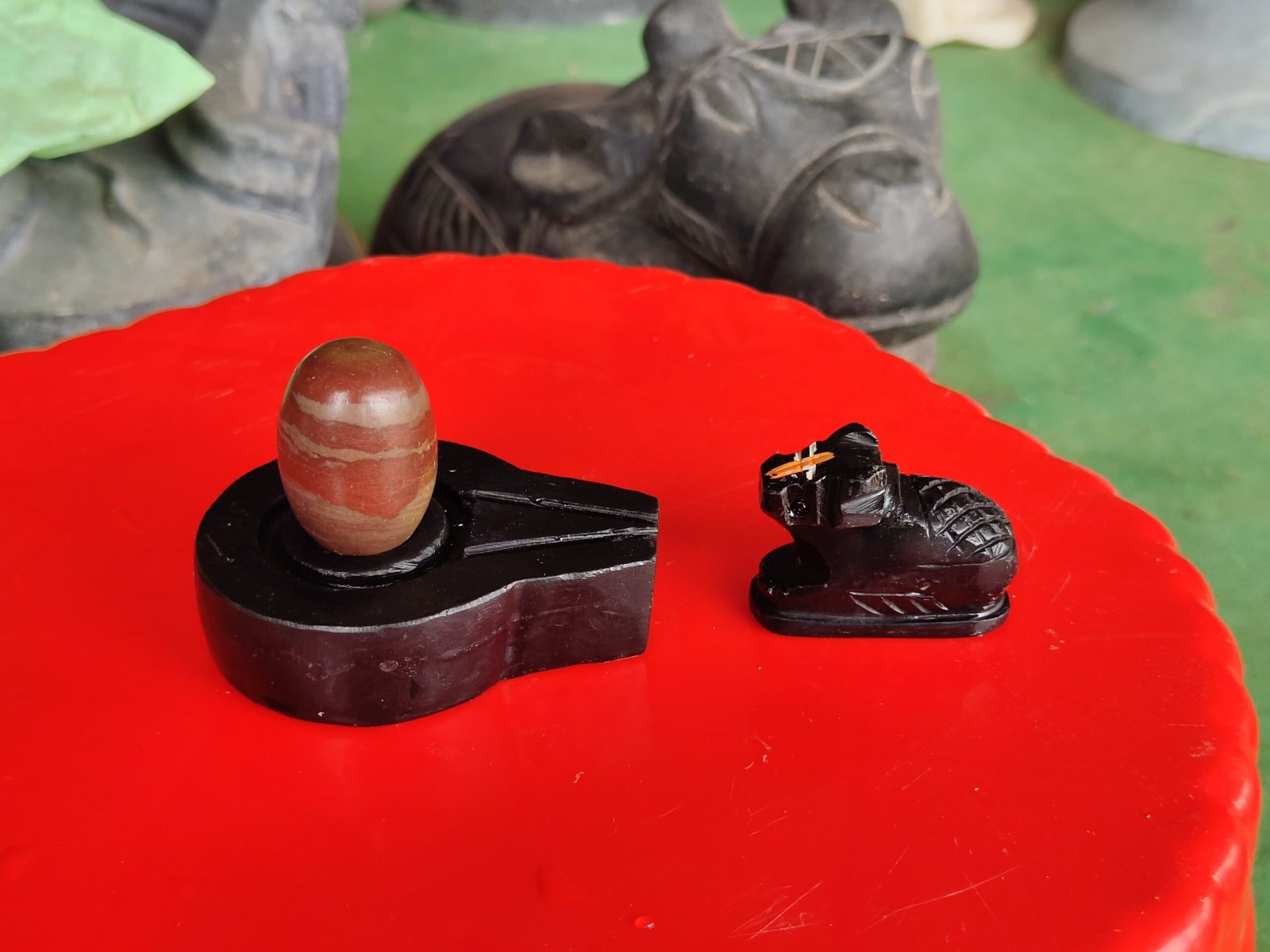 Original 1.5 Inch Narmadeshwar Shivling with 3 Inch Premium Black Stone Jaladhari & Nandi – Natural Sandalwood Stripe Finish